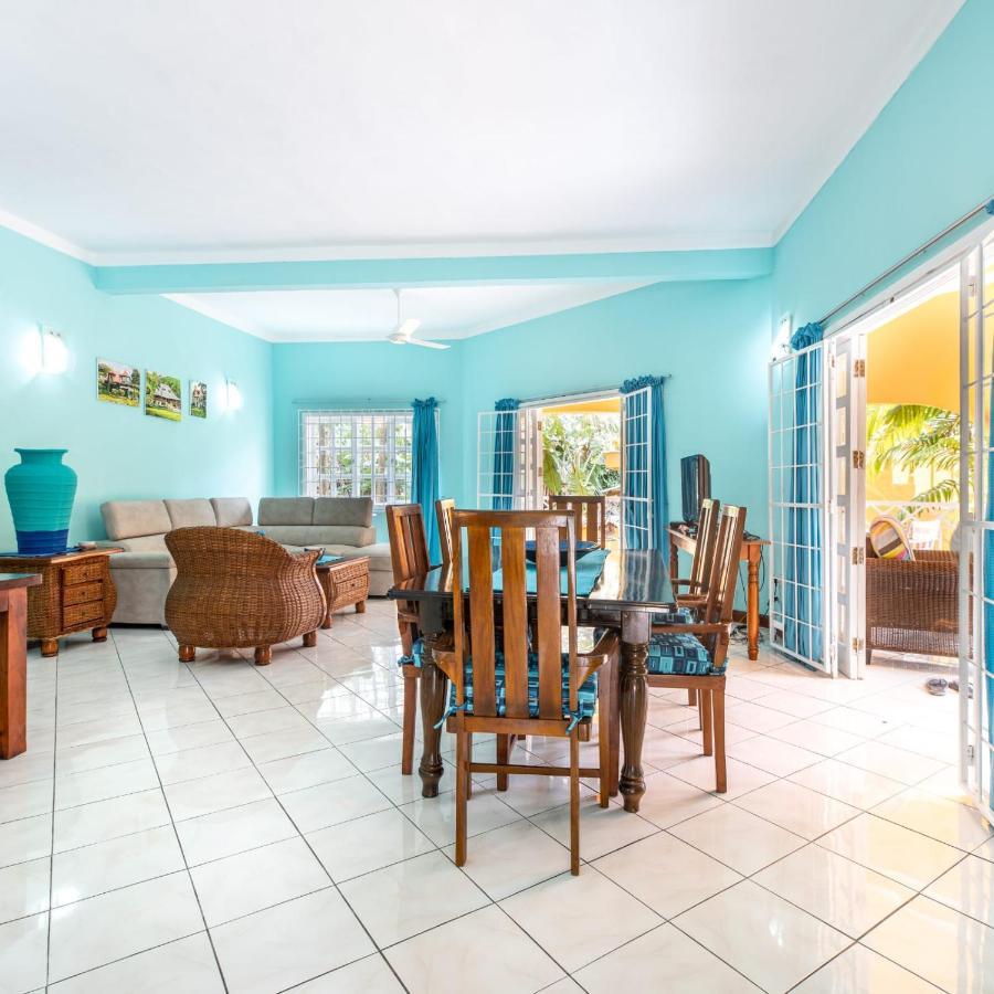 Beau Vallon Residence ภายนอก รูปภาพ