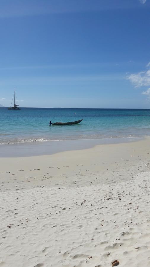 Beau Vallon Residence ภายนอก รูปภาพ